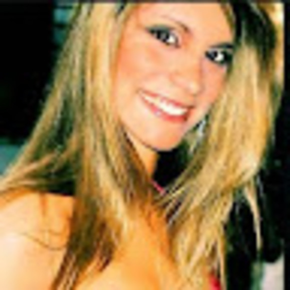 Meet your Posher, Alexandra - Picture 1 of 1